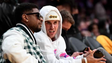 Golden State Warriors v Los Angeles Lakers