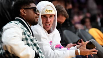 Golden State Warriors v Los Angeles Lakers