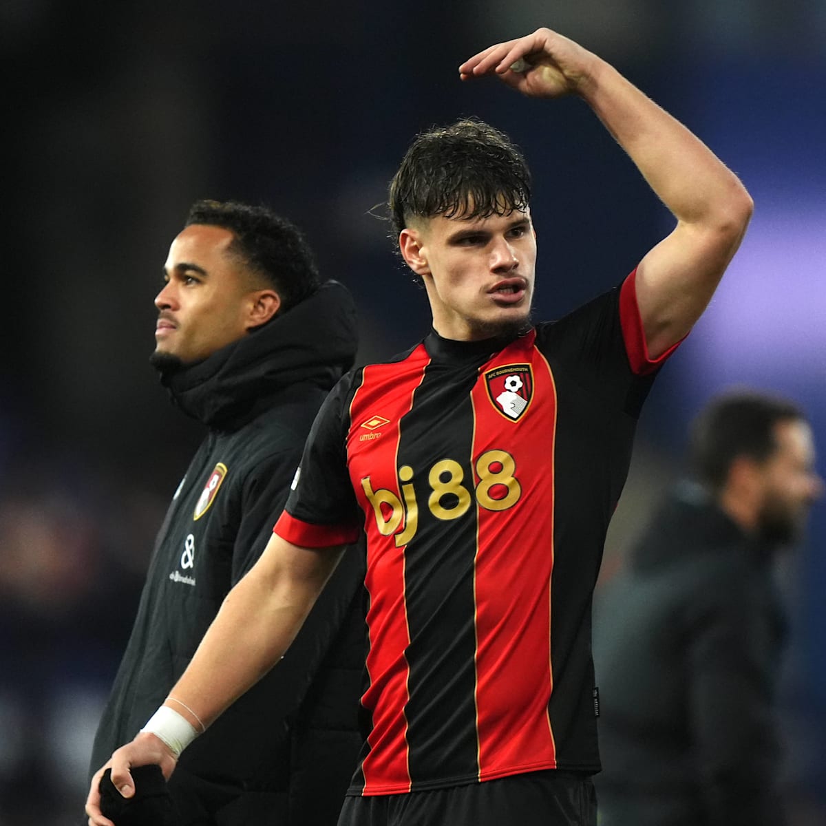 Liverpool In 'Pole Position' To Beat Man City & Man Utd To Bournemouth's  Milos Kerkez