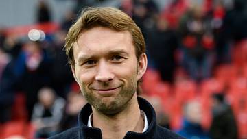 Simon Rolfes steht offenbar kurz vor dem nächsten Trainer-Coup Simon Rolfes steht offenbar kurz vor dem nächsten Trainer-Coup