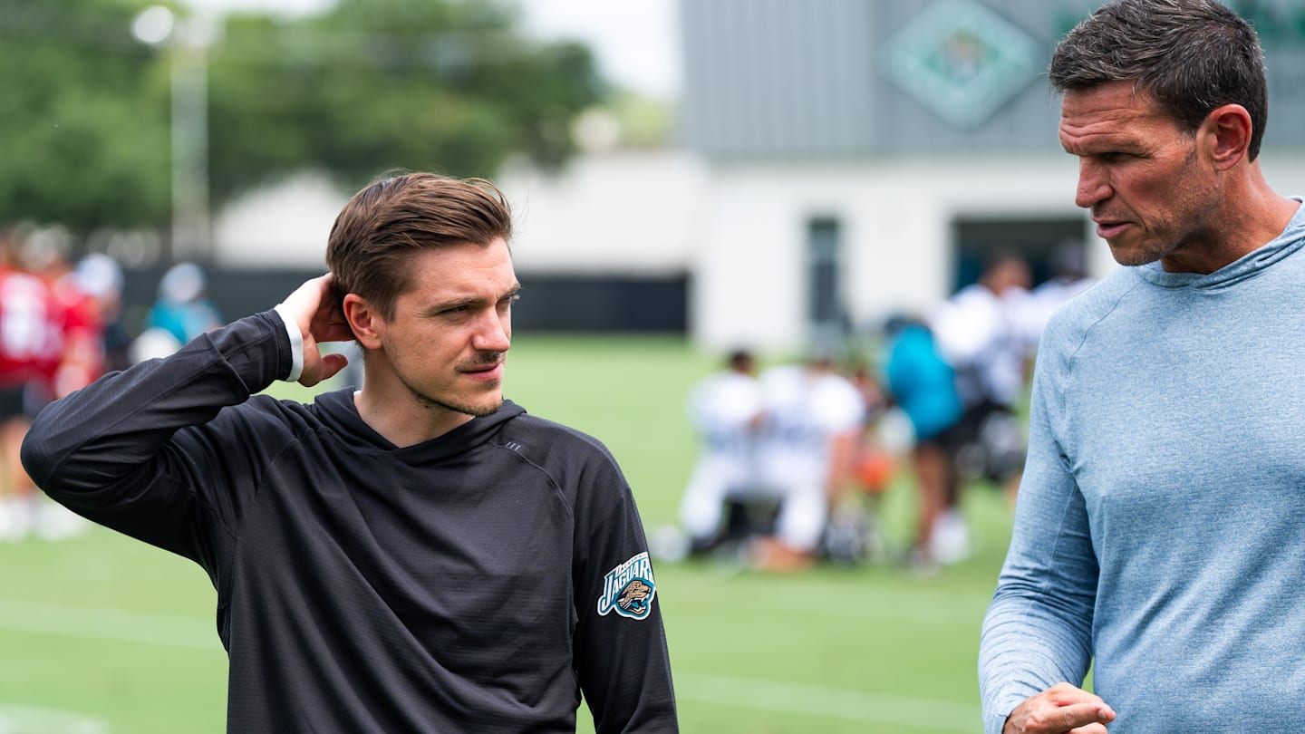 Jaguars, Bills Advance Training Camps Amid Injuries, Tactical Shifts