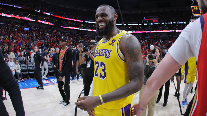 LeBron James recibirá una oferta de los Lakers 