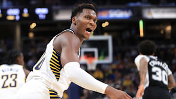 Indiana Pacers wing Bennedict Mathurin (00) during a preseason game against the San Antonio Spurs.