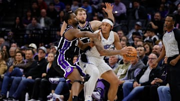 The Orlando Magic try to get their first win on this six-game road trip as they take on the Sacramento Kings.