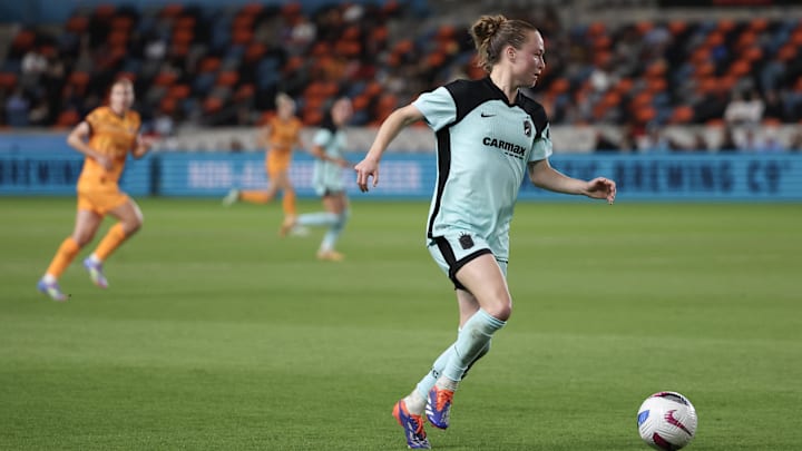 Emily Sonnett of Gotham FC