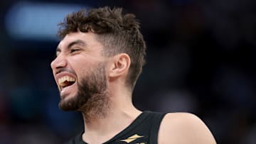 Cleveland Cavaliers v Los Angeles Clippers