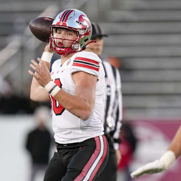 Dec 18, 2023; Charlotte, NC, USA; Western Kentucky Hilltoppers quarterback Caden Veltkamp (10) throws against the Old Dominion Monarchs during the second half at Charlotte 49ers' Jerry Richardson Stadium. Mandatory Credit: Jim Dedmon-Imagn Images