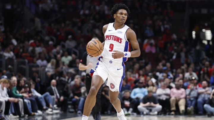 Feb 27, 2024; Chicago, Illinois, USA; Detroit Pistons forward Ausar Thompson (9) brings the ball up court against the Chicago Bulls during the first half at United Center. Mandatory Credit: Kamil Krzaczynski-USA TODAY Sports
