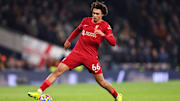 El mejor lateral derecho es Trent Alexander-Arnold
