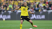 Nico Schlotterbeck ist in den letzten Jahren zur Stütze der BVB-Abwehr geworden.