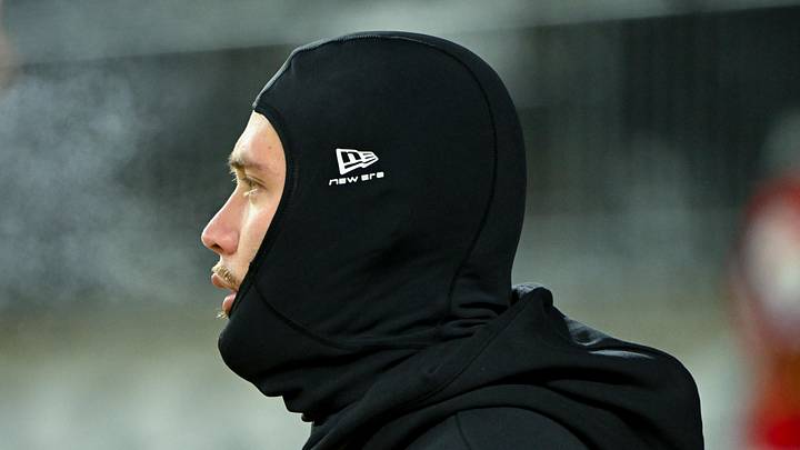  Pittsburgh Steelers linebacker Nick Herbig