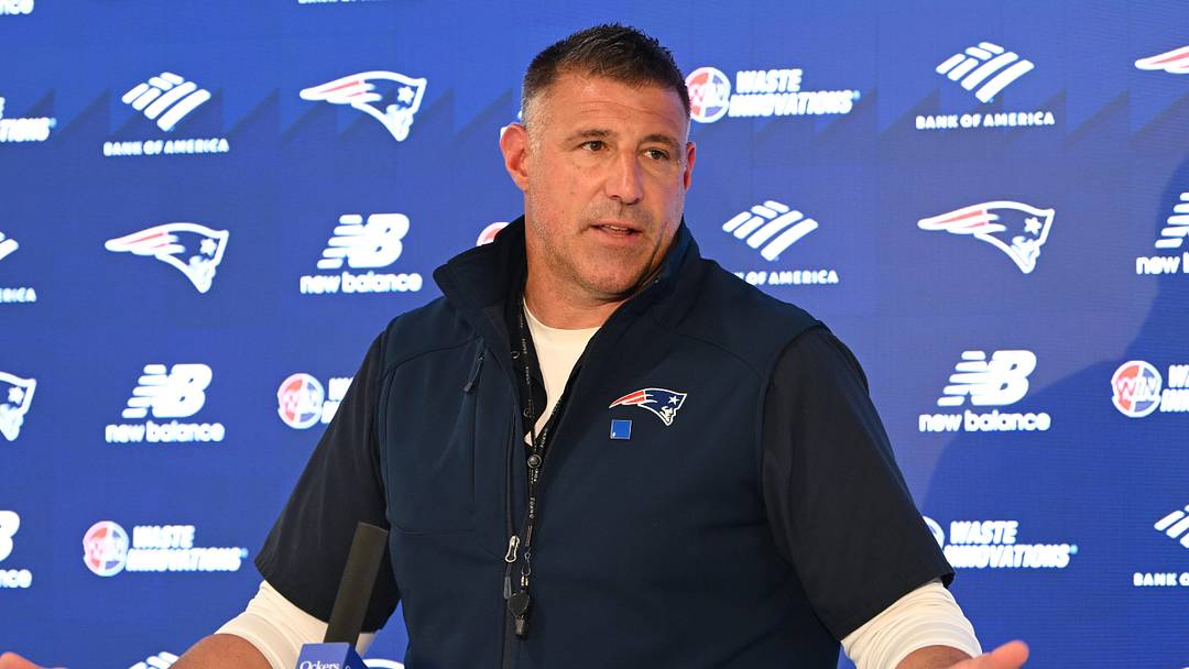 Jun 10, 2026; Foxborough, MA, USA; New England Patriots head coach Mike Vrabel holds a press conference before minicamp at Gillette Stadium. Mandatory Credit: Eric Canha-Imagn Images