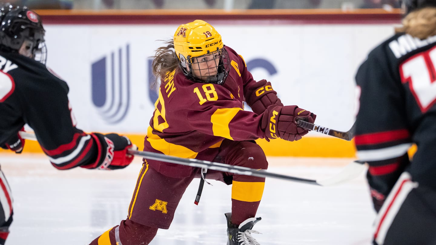 Gophers women's hockey team lets threegoal lead slip away in loss to