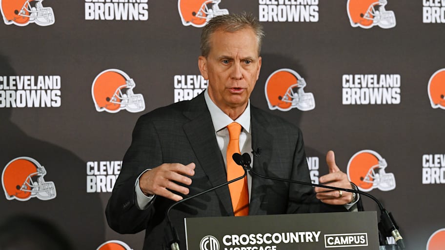 Todd Monken speaks at his introductory press conference wtih the Browns.