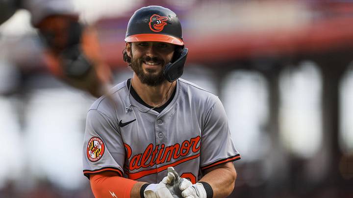 Former Baltimore Orioles and San Francisco Giants outfielder Ryan McKenna signed a minor league deal with the Philadelphia Phillies on Monday