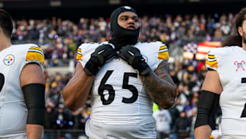Pittsburgh Steelers v Baltimore Ravens