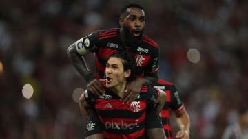 Gerson reencontrou o bom futebol e vem se destacando nos jogos do Flamengo.