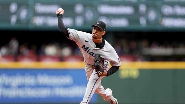 Miami Marlins v Seattle Mariners