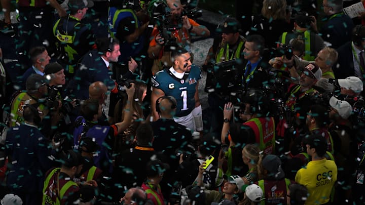 TOPSHOT-AMFOOT-SUPERBOWL-CHIEFS-EAGLES