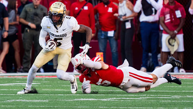 Colorado Buffaloes wide receiver Jimmy Horn Jr. (5) returns the opening kickoff