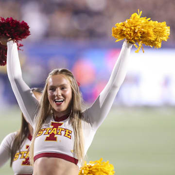 Kent State fires head football coach Kenni Burns