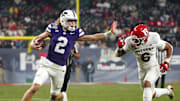 Kansas State quarterback Avery Johnson (2) scrambles against Rutgers during second half of the Rate Bowl at Chase Field on Dec. 26, 2024, in Phoenix.