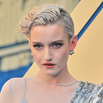 Julia Garner