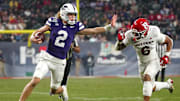 Kansas State quarterback Avery Johnson (2) scrambles against Rutgers during the second half of the Rate Bowl at Chase Field on Dec. 26, 2024, in Phoenix.