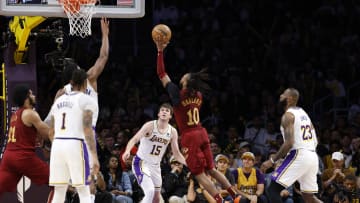 Cleveland Cavaliers v Los Angeles Lakers