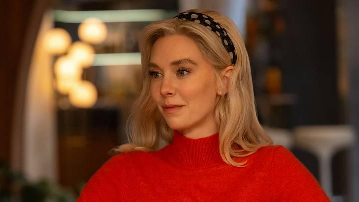 Vanessa Kirby as Sue Storm/Invisible Woman in 20th Century Studios/Marvel Studios' THE FANTASTIC FOUR: FIRST STEPS. 