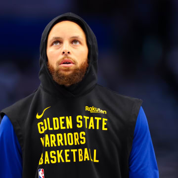 Apr 5, 2024; Dallas, Texas, USA;  Golden State Warriors guard Stephen Curry (30) warms up before the game against the Dallas Mavericks at American Airlines Center. 