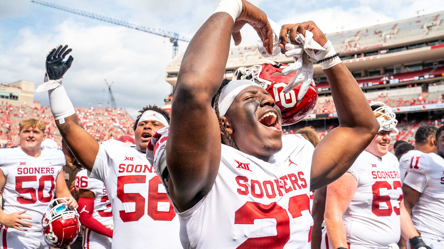 Nebraska football suffers another tough loss in battle for star WR recruit