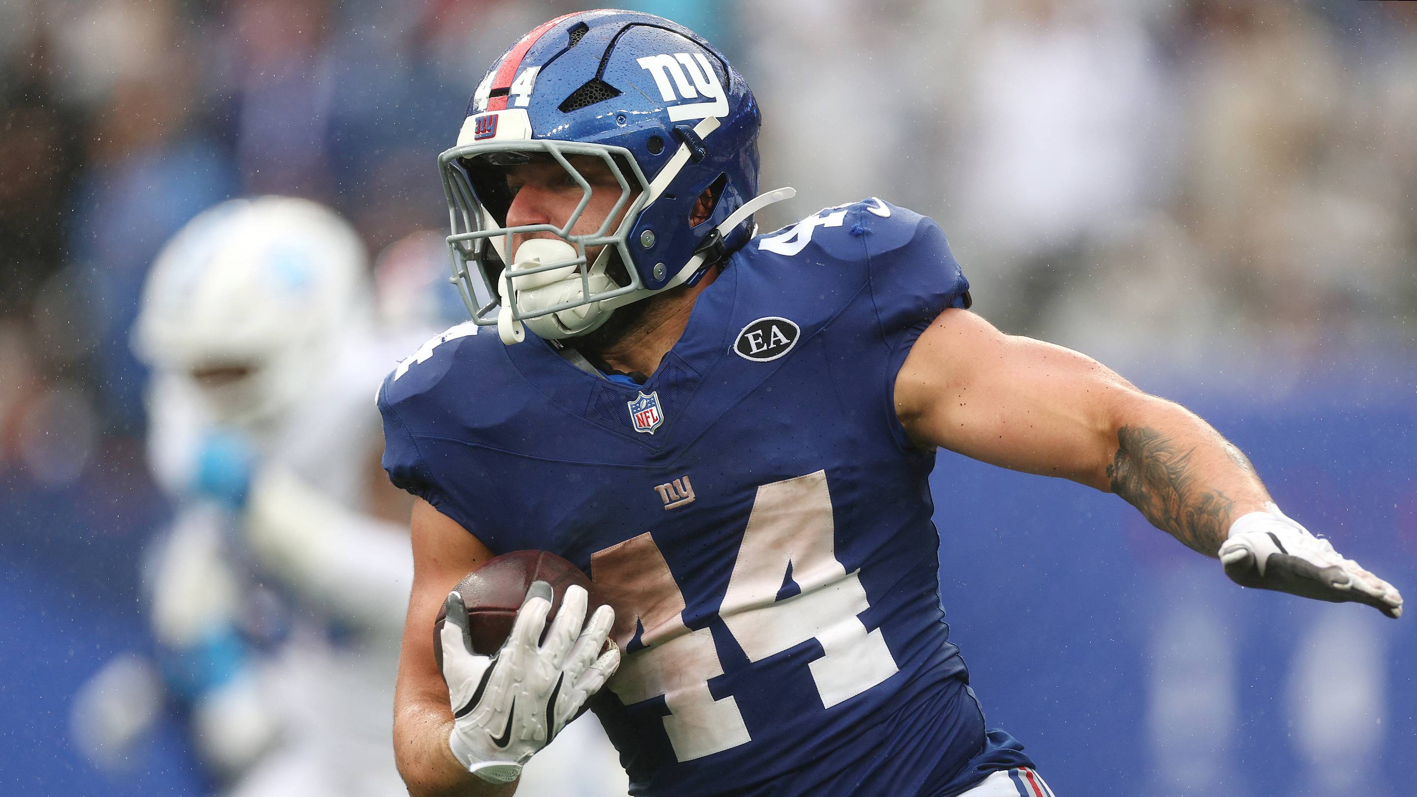 Who Should You Start in Fantasy Football Week 4: Omarion Hampton or Cam Skattebo?