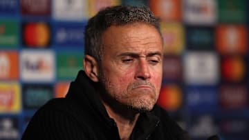 Luis Enrique - Paris Saint-Germain Luis Enrique - Paris Saint-Germain