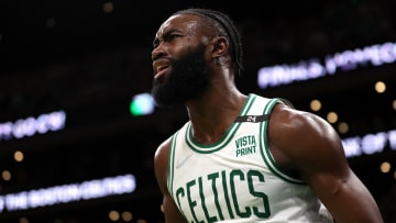 Brown continúa teniendo un brillante rendimiento ofensivo con los Celtics