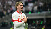 Nick Woltemade im VfB-Trikot. Laut Alexander Wehrle wird er das Shirt auch in der kommenden Saison tragen