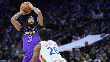 Los Angeles Lakers v Philadelphia 76ers