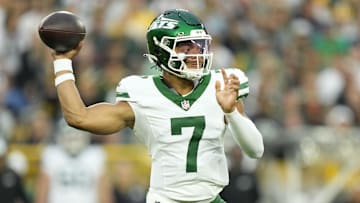 New York Jets quarterback Justin Fields