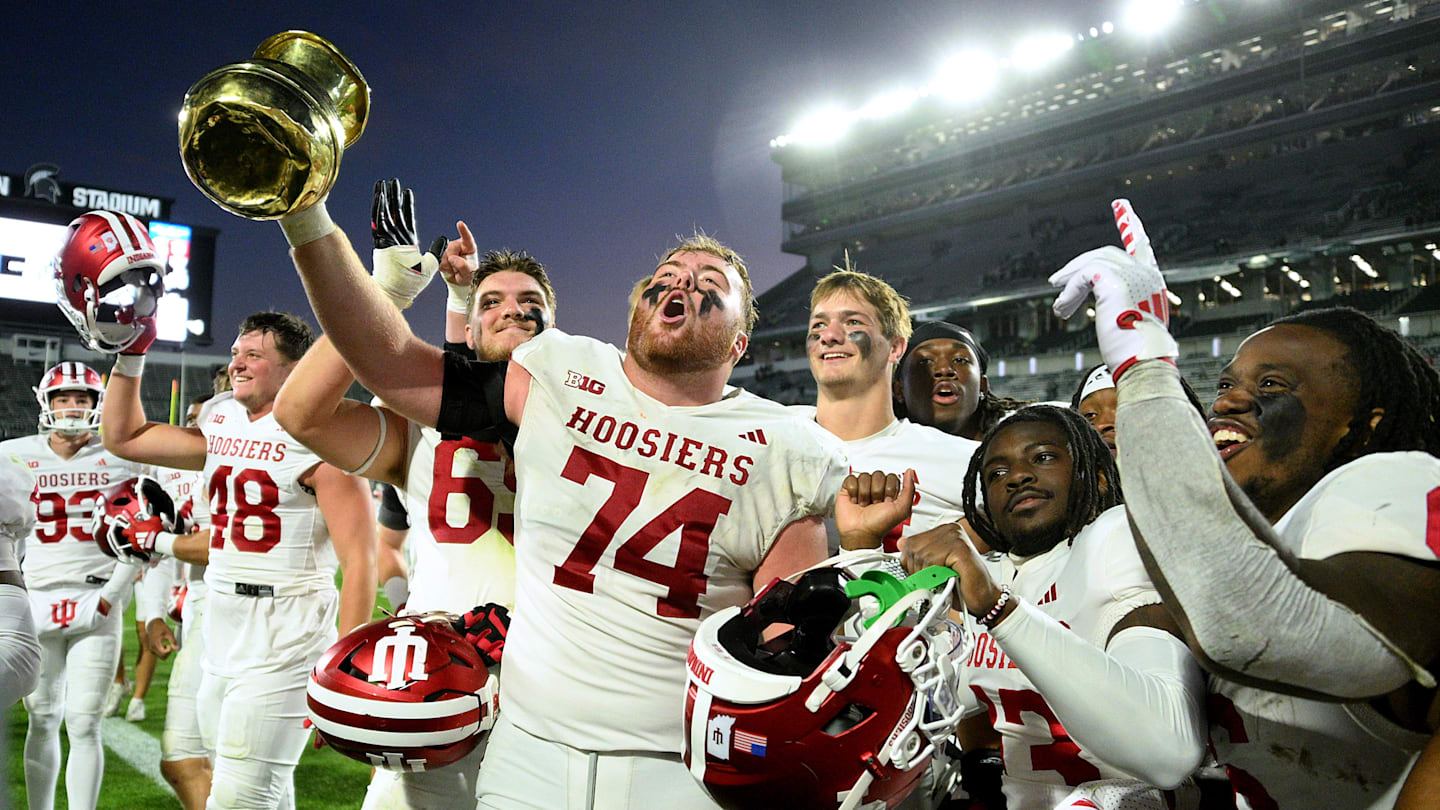 Multiple College Football Homecoming Games Scheduled October 18 Nationally Televised