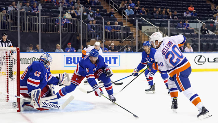 New York Islanders v New York Rangers