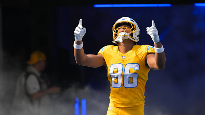 Oct 19, 2025; Inglewood, CA; Los Angeles Chargers tight end Oronde Gadsden (86) enters the field before a game against the Indianapolis Colts at SoFi Stadium