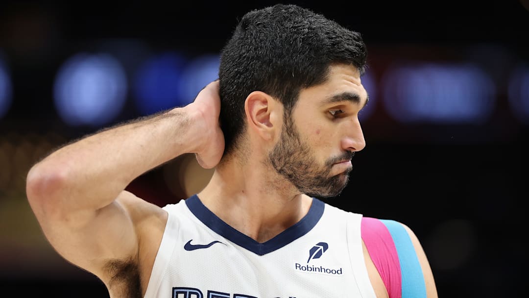 Memphis Grizzlies v Phoenix Suns