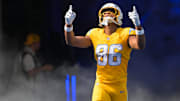 Oct 19, 2025; Inglewood, California, USA; Los Angeles Chargers tight end Oronde Gadsden (86) enters the field before the game against the Indianapolis Colts at SoFi Stadium. Mandatory Credit: Jayne Kamin-Oncea-Imagn Images