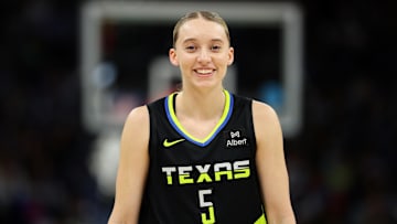Dallas Wings v Minnesota Lynx