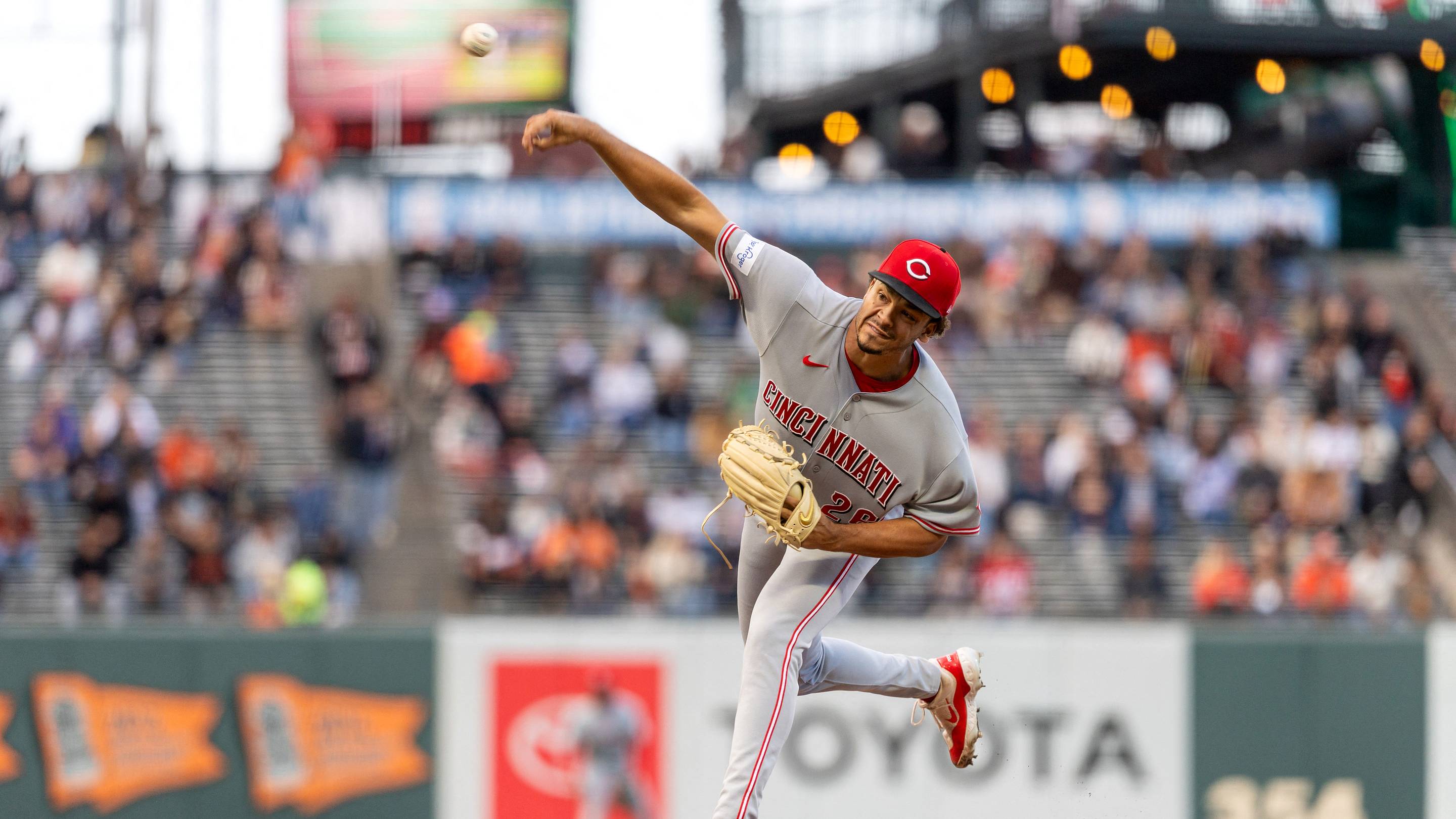 Reds Blanked in Agonizing 5-0 Loss vs. Giants in Series Opener