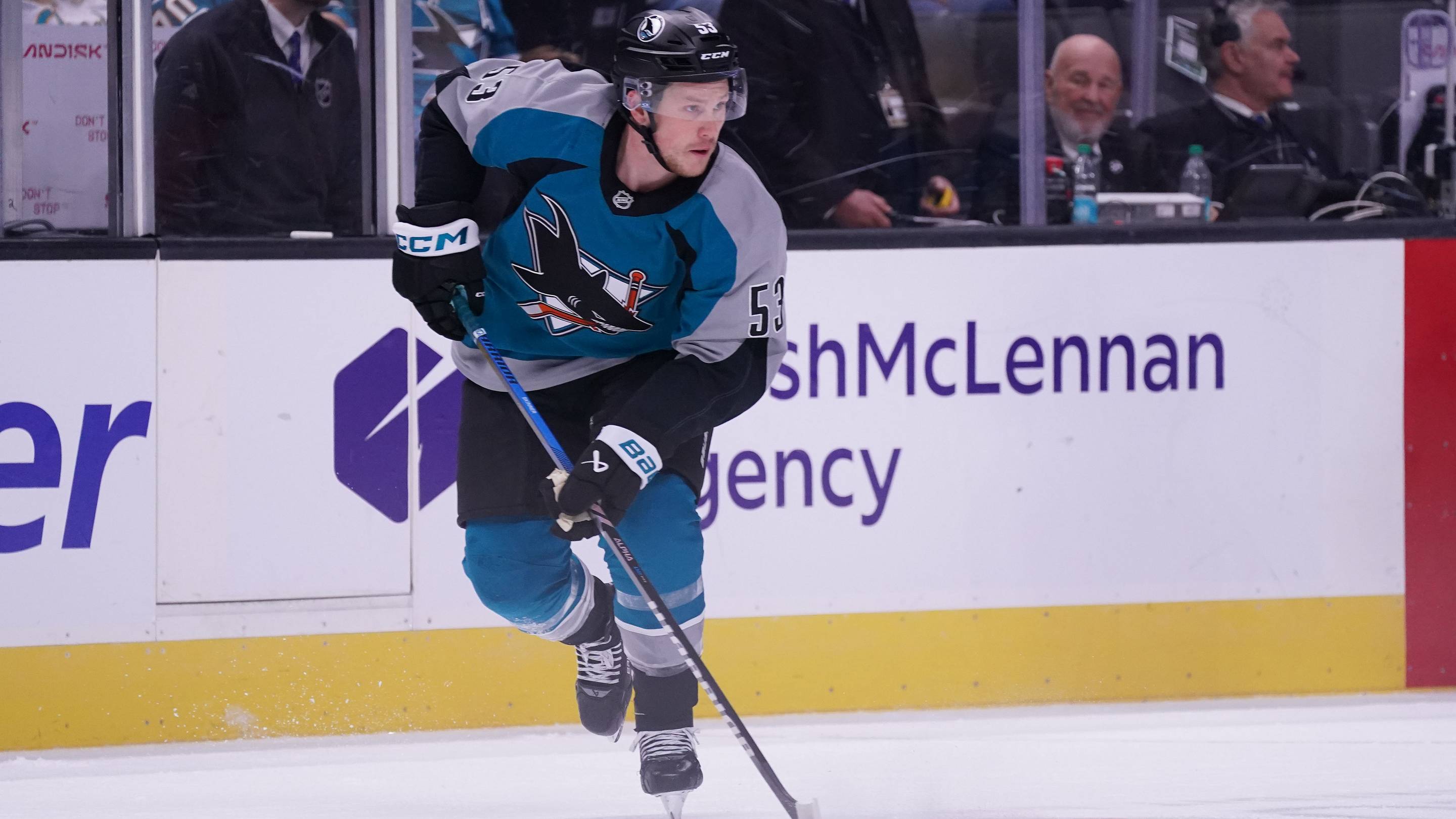Former Buffalo Sabres fan favorite off to a flying start with new team