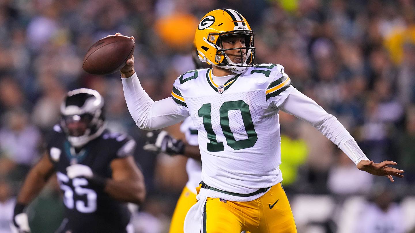 Packers have a uniform controversy brewing for Week 1 vs. Eagles - Vimarsana News