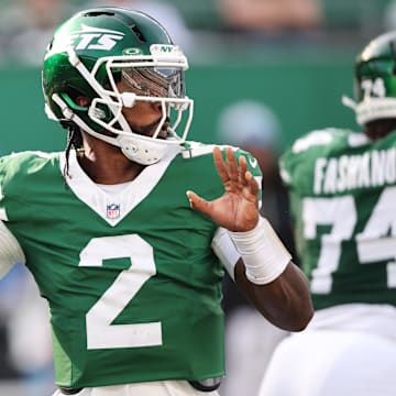 Tyrod Taylor will take over at quarterback for the Jets.