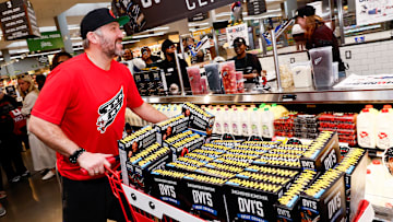 Alex Ovechkin Greets Fans At Giant Foods