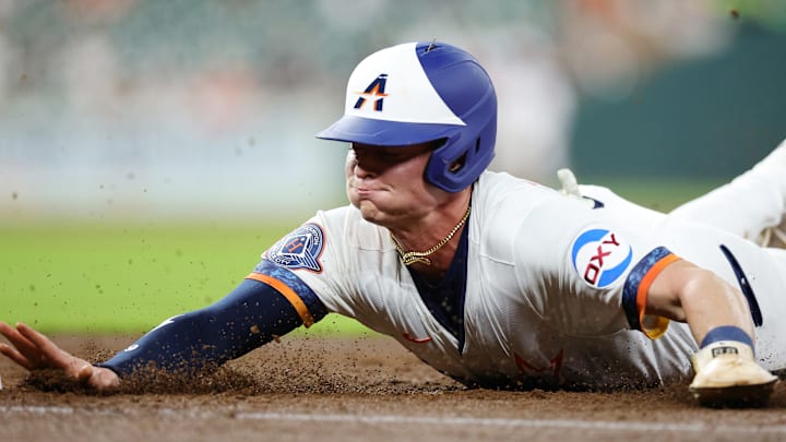 Houston Astros infielder Zach Dezenzo